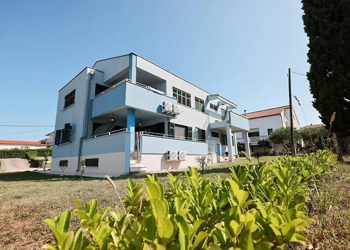 With Parking Space - Diklo, - 23042